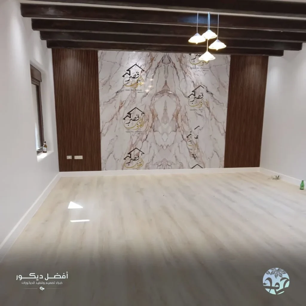 ديكور جدار بديل الخشب